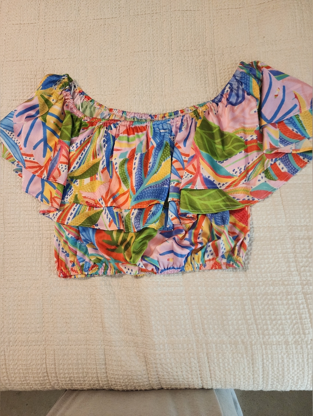 Sugarlips NWOT Multicolor Tropical Off-Shoulder Crop Peasant Top 2X Coquette